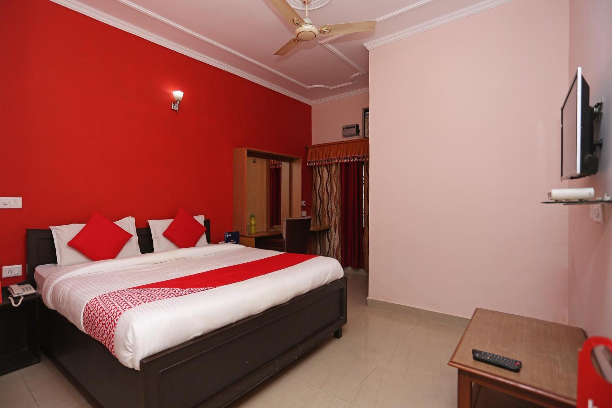 Hotel O Lime Wood Dehradun Ngoại thất bức ảnh
